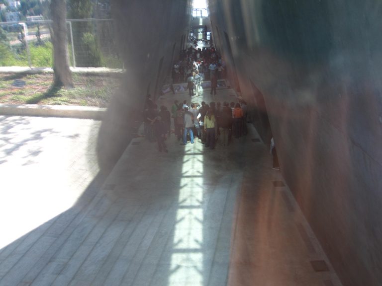 yad-vashem (2)
